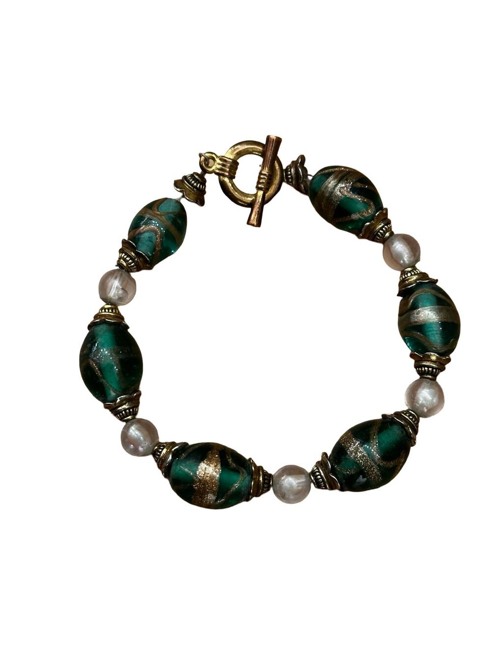 Vintage Green and Gold Glass Beaded Bracelet